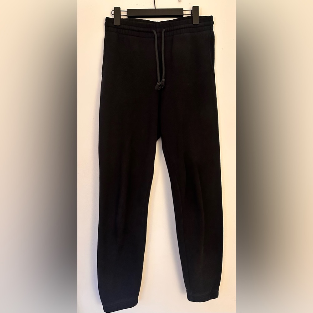 Aritzia Sweat Pants